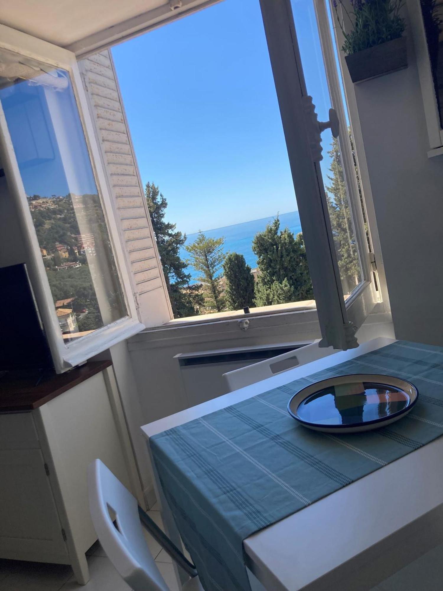 'La Villa Hygie' Cozy Appartement, Vue Mer マントン エクステリア 写真